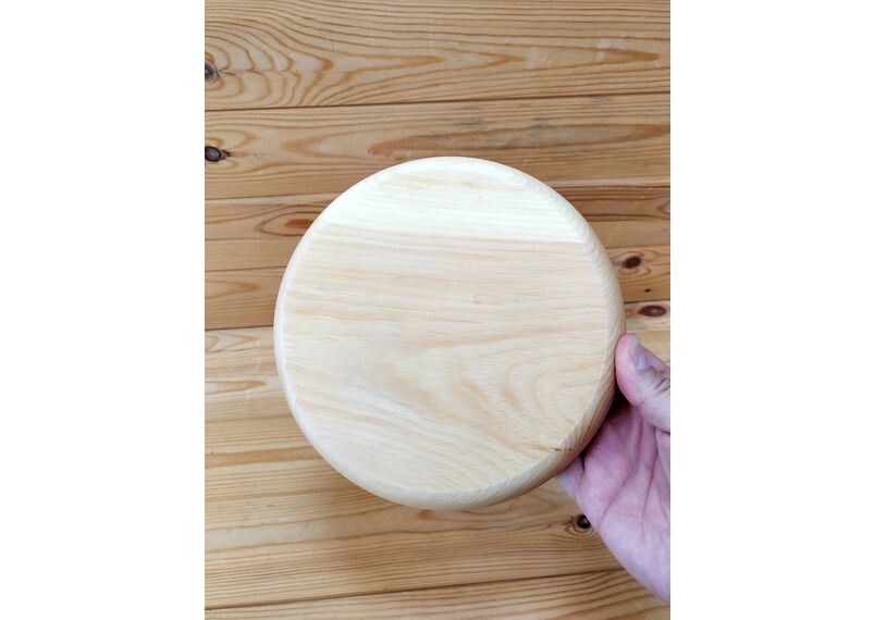 Менажница, конфетница деревянная из кедра маленькая D20 H2,7, фото , изображение 5